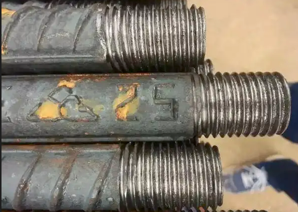 云南钢筋直螺纹连接套筒之中的螺纹角度是多少?